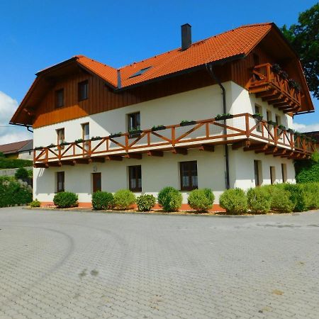 Apartmány Ondřich Horní Planá Esterno foto