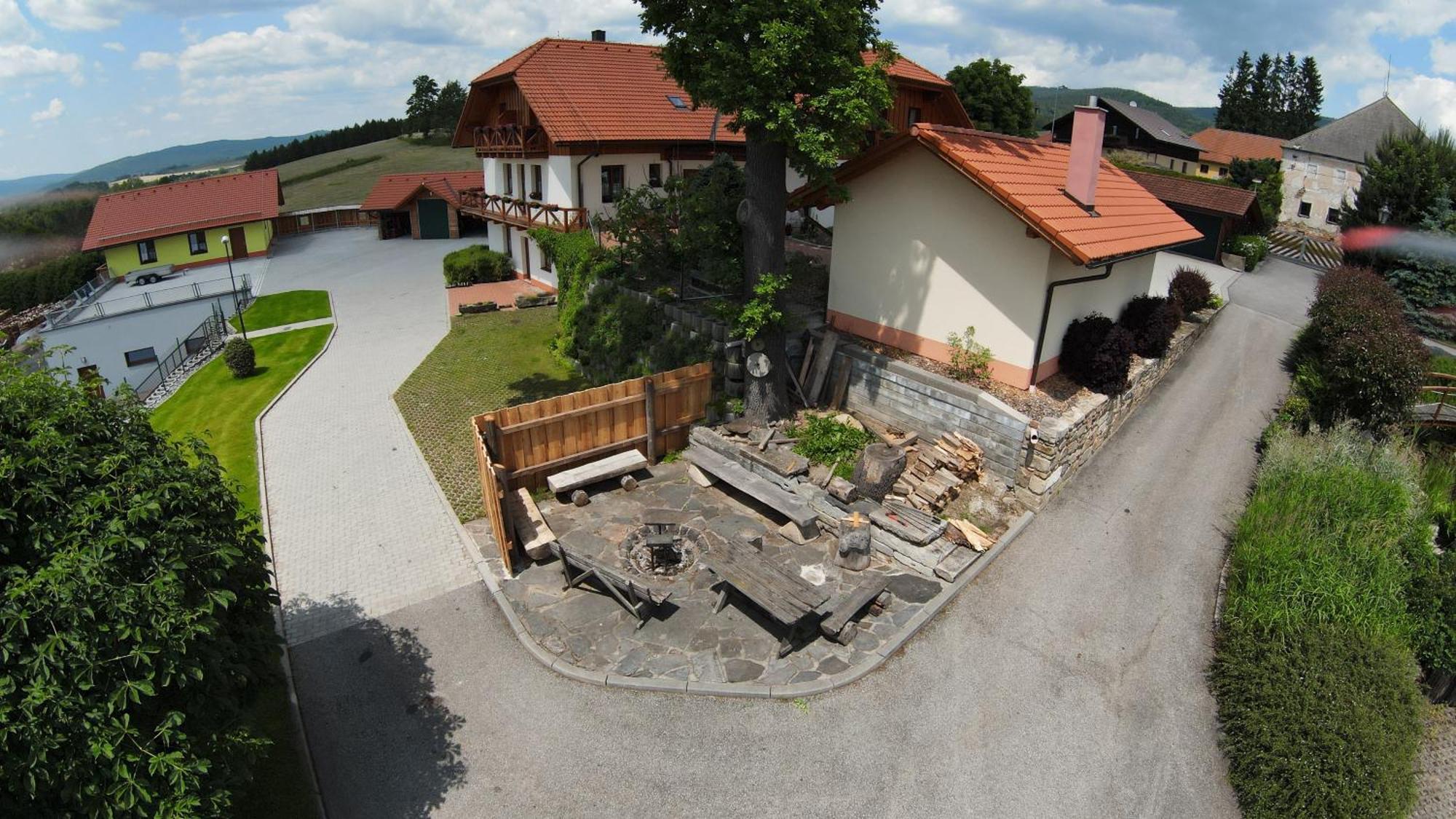 Apartmány Ondřich Horní Planá Esterno foto